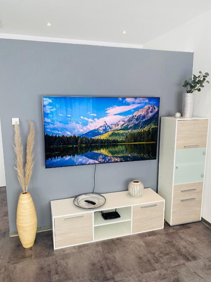 Gemuetliche Neubauwohnung 70Qm Eichenzell Buitenkant foto